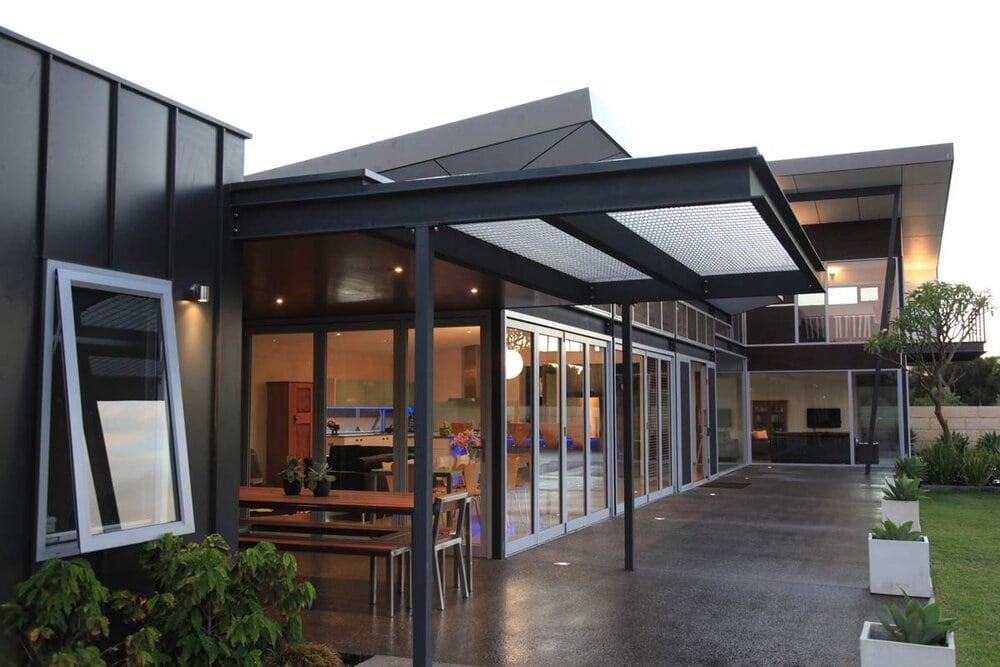 architect-yallingup-dunsboriugh-eco-house-alfresco-awning.jpg